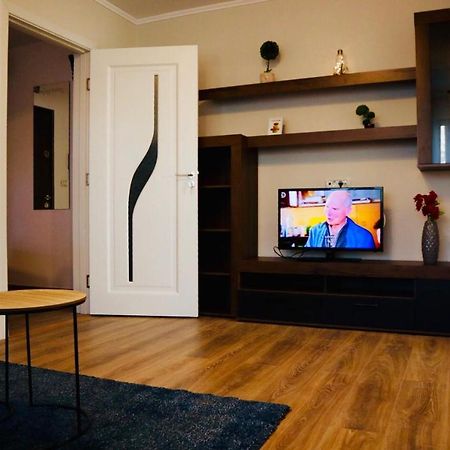 Joy City Stay Iasi 10 Timisoara Ngoại thất bức ảnh