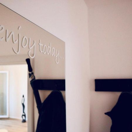 Joy City Stay Iasi 10 Timisoara Ngoại thất bức ảnh